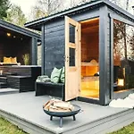Modern With River Frontage Near Opphus *