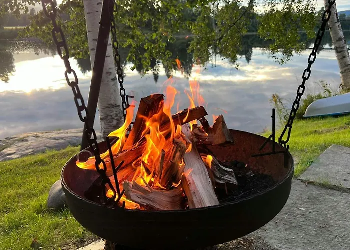 Modern With River Frontage Near Opphus * Rena